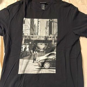 H&M city tee